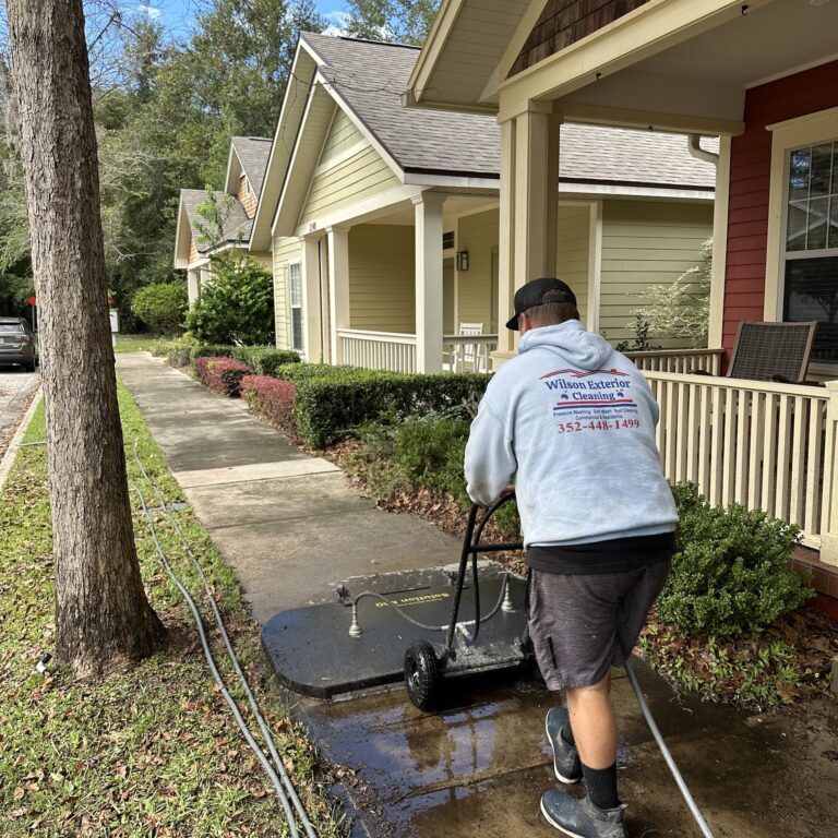 Sidewalk Pressure Washing in Gainesville FL
