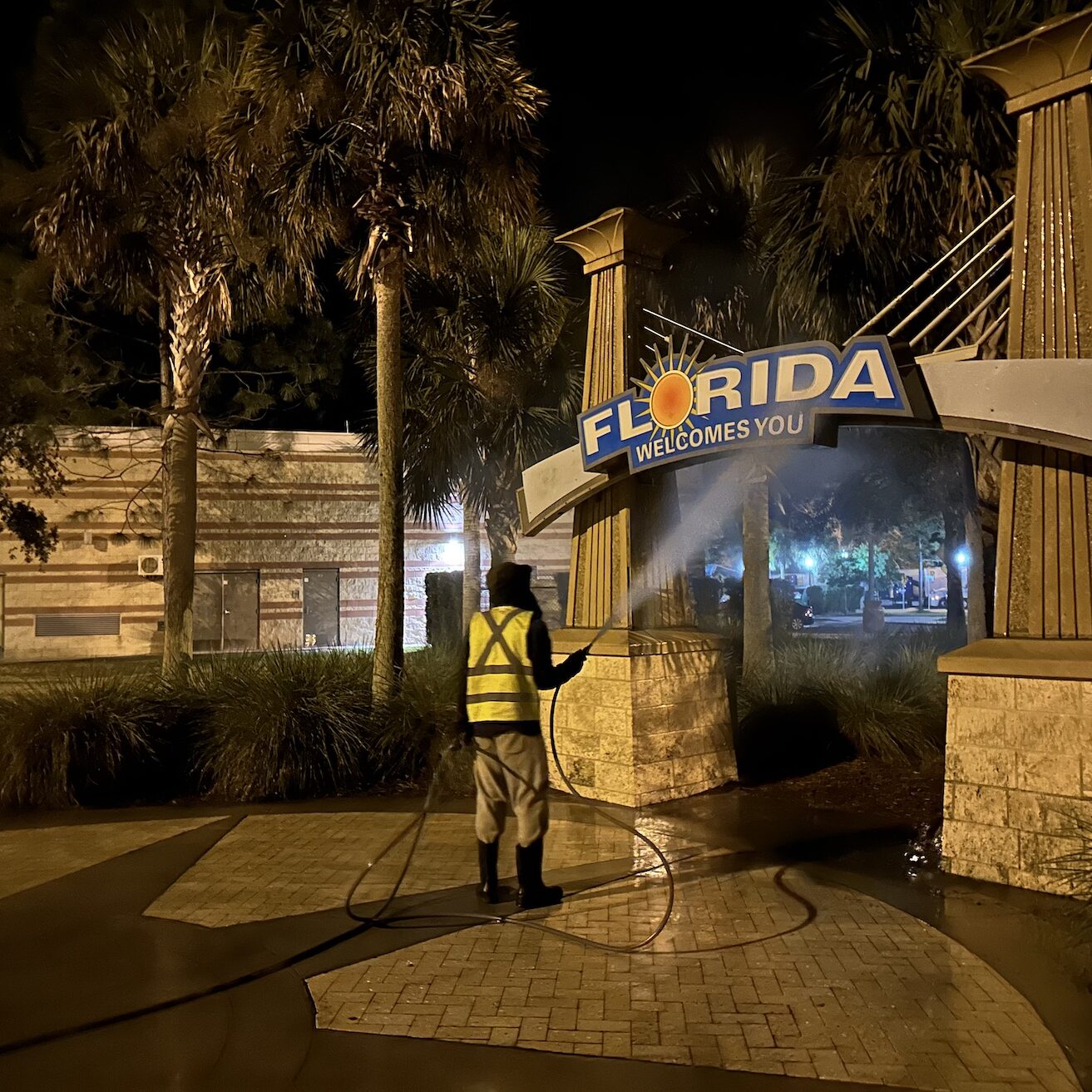 Commercial Pressure Washing in Orlando FL Retail Parking Lot Pressure Washing by Wilson Exterior Cleaning